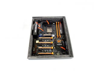 GIGABYTE-Z170X-SOC-Force-7